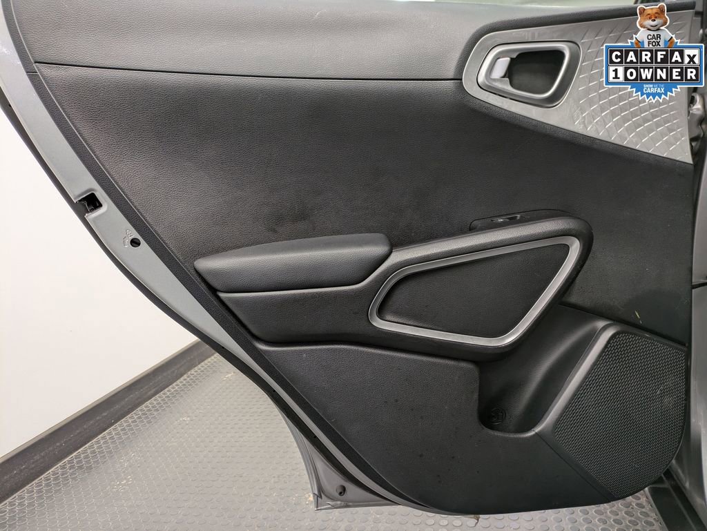 Certified 2023 Kia Soul LX w/ LX Technology Package image 23