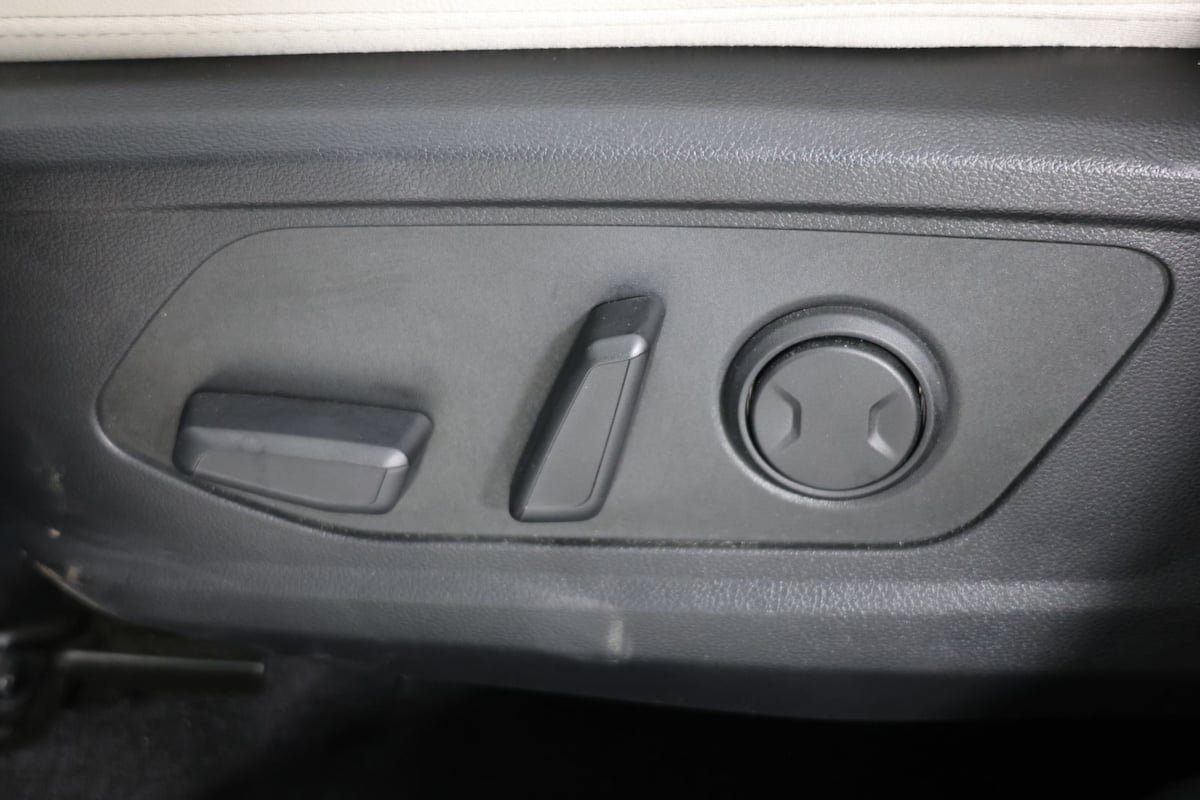 Used 2024 Hyundai Tucson SEL w/ Convenience Package FWD image 24