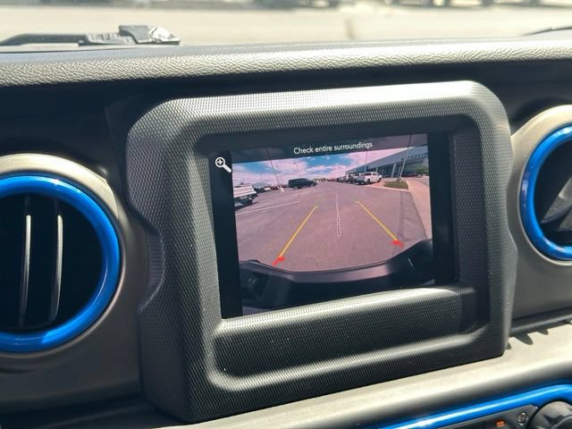 Used 2021 Jeep Gladiator Sport AWD/4WD image 23