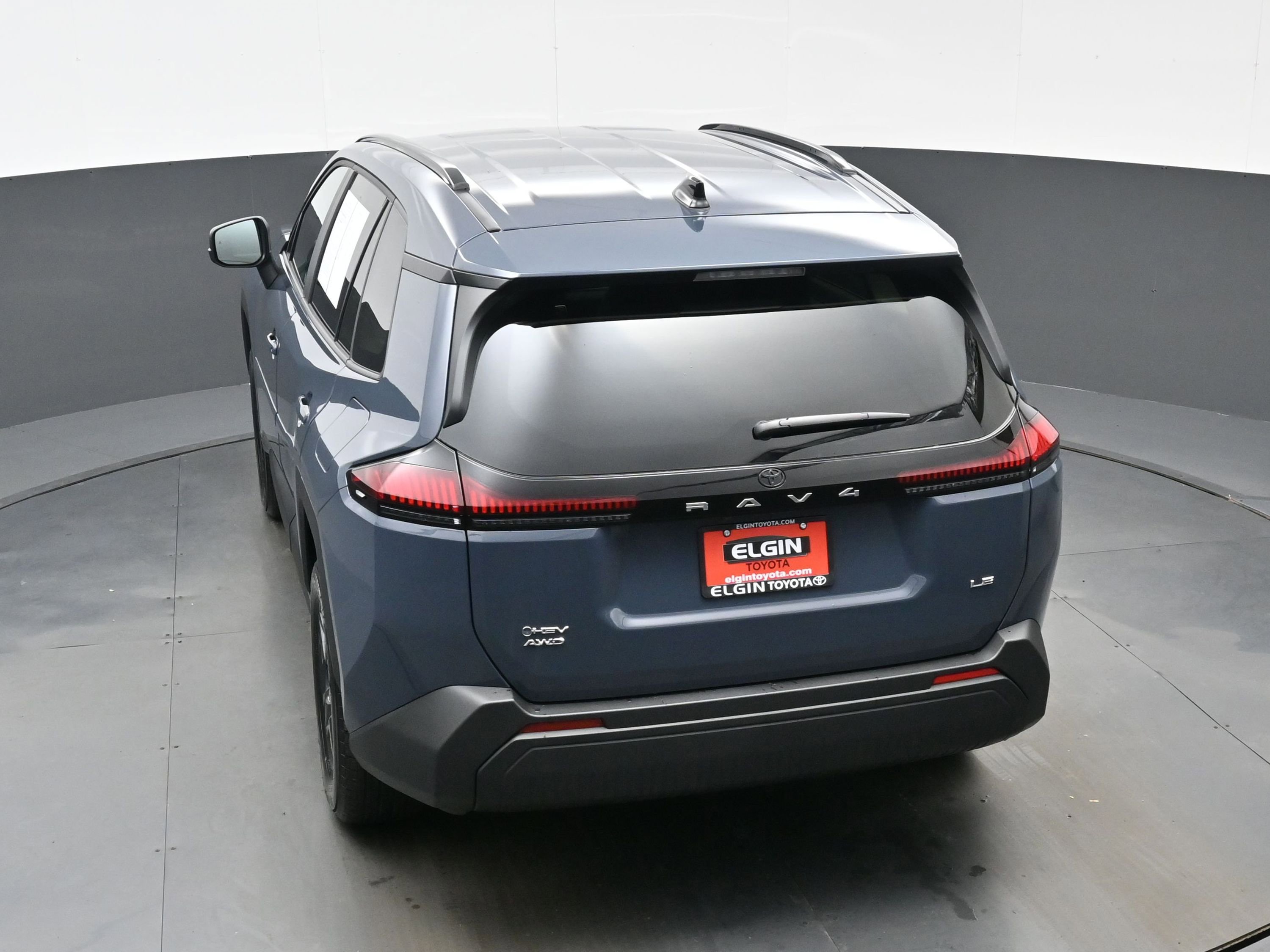 Used 2026 Toyota RAV4 LE AWD/4WD image 39