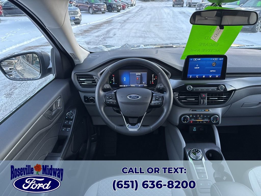 Used 2023 Ford Escape Active image 11