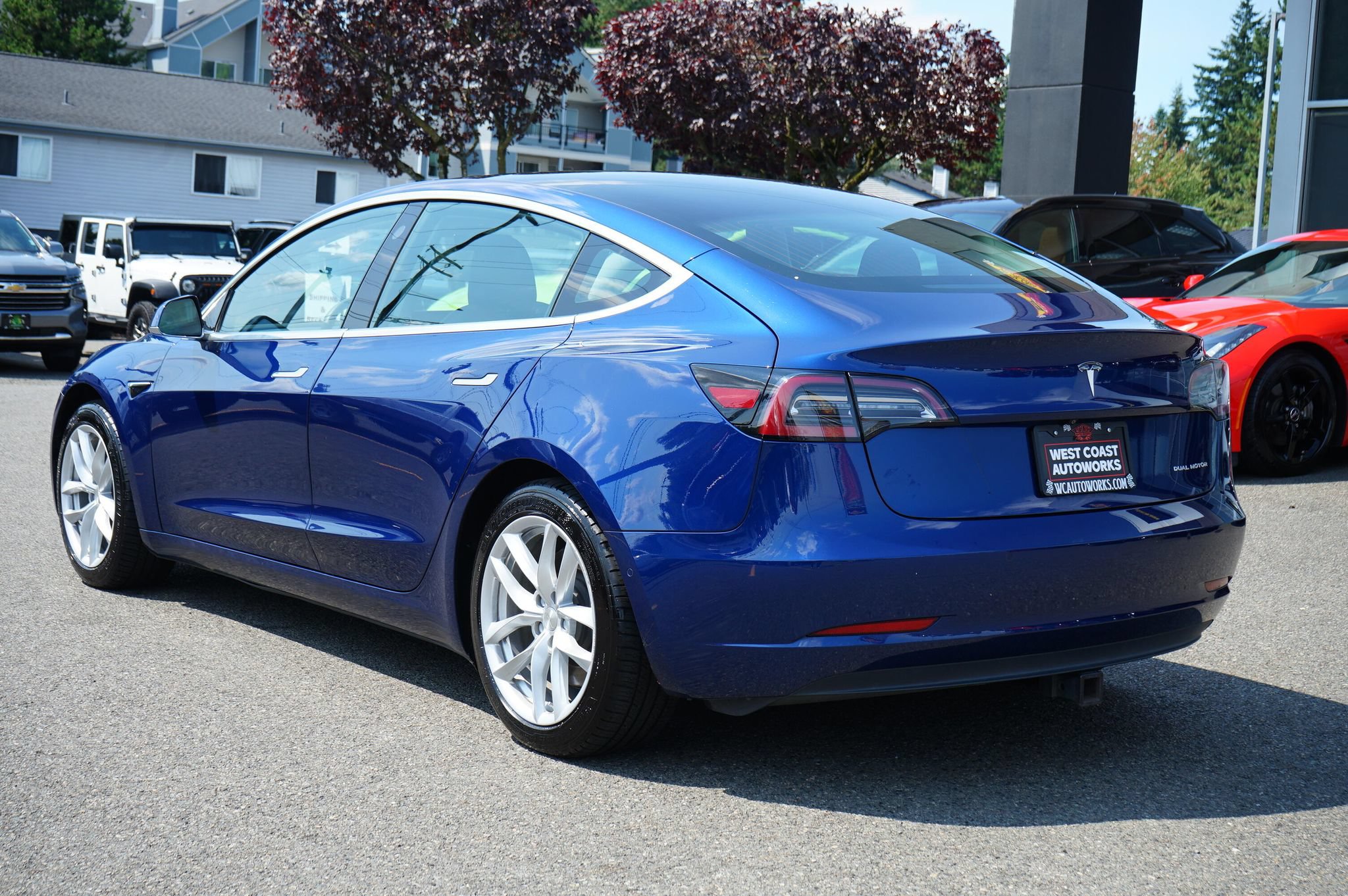 Used 2019 Tesla Model 3 Long Range AWD/4WD image 3