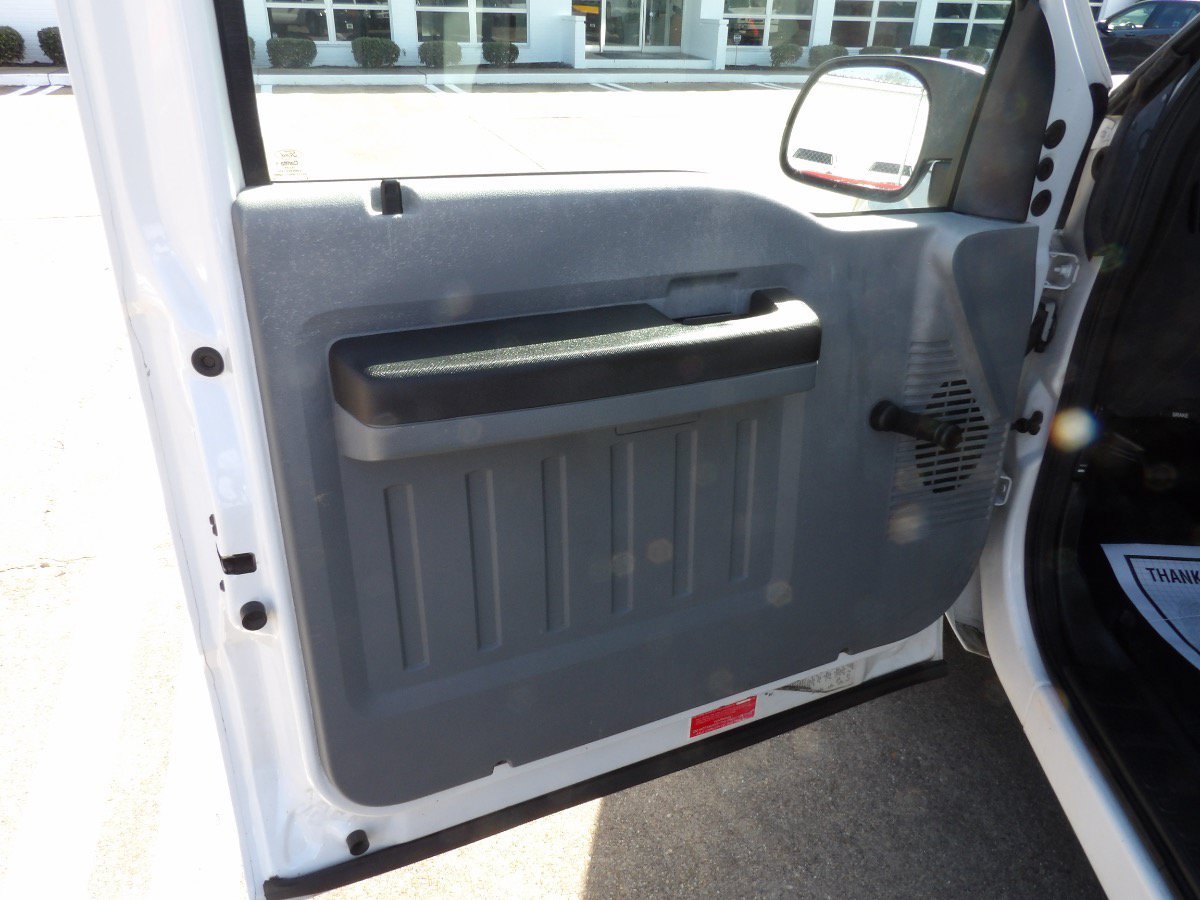 Used 2015 Ford F250 XL RWD image 6