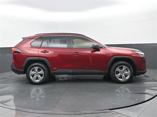 Used 2025 Toyota RAV4 LE image 2