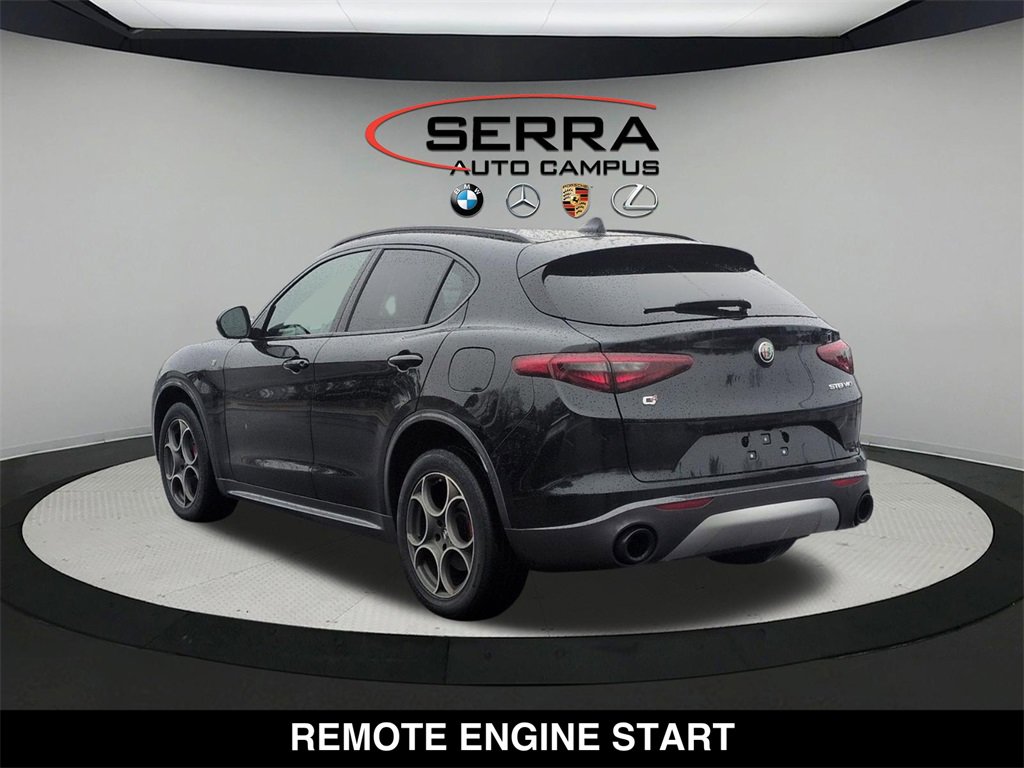 Used 2023 Alfa Romeo Stelvio Ti image 15