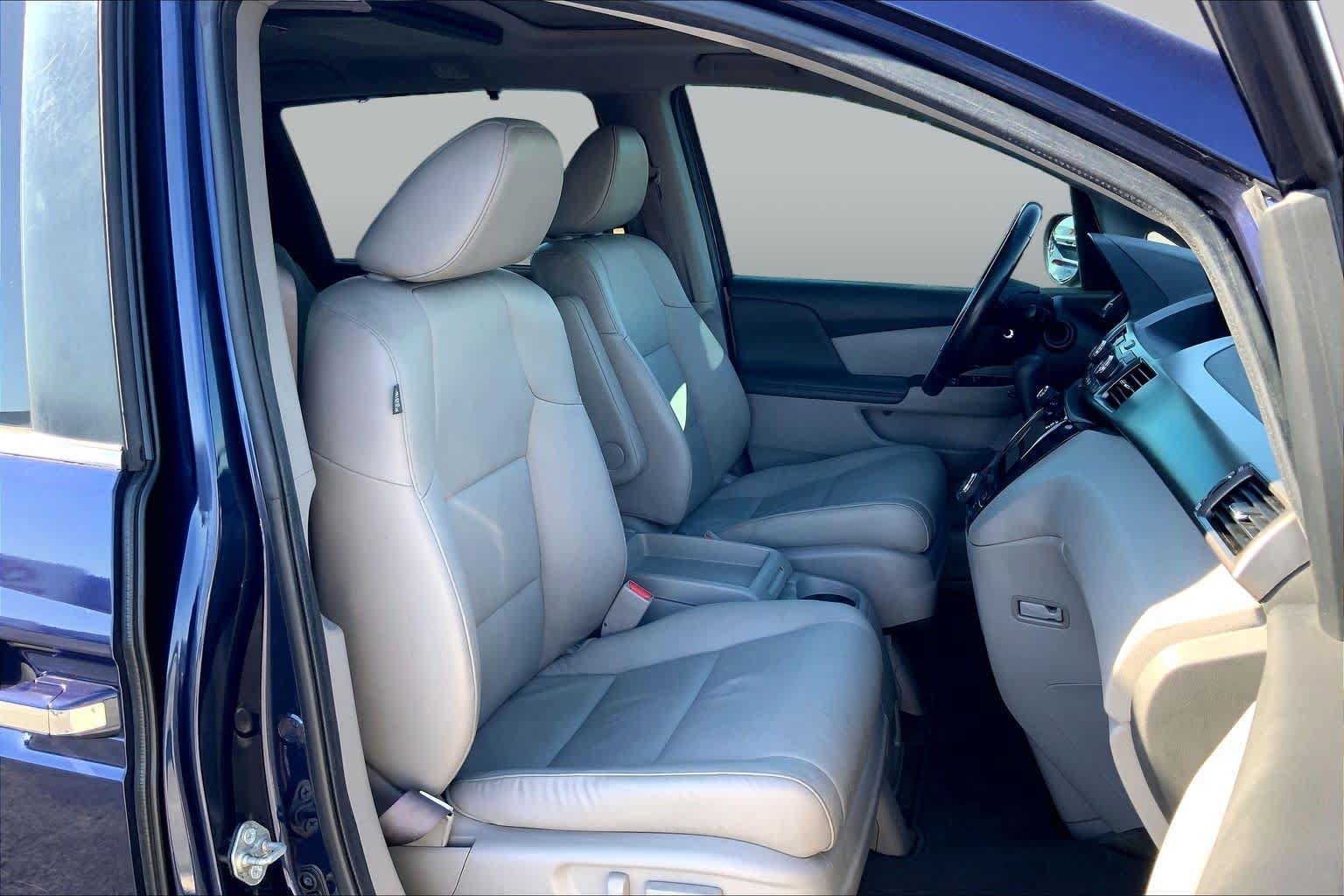 Used 2016 Honda Odyssey EX-L image 9