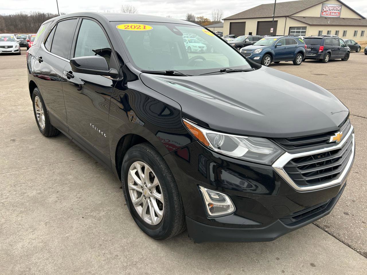 Used 2020 Chevrolet Equinox LT image 3