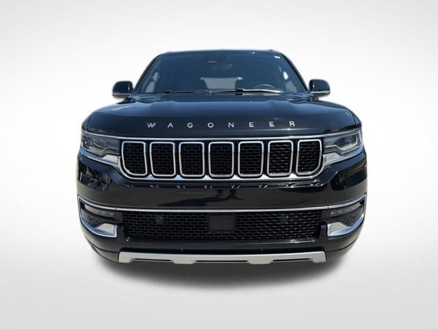 Used 2023 Jeep Wagoneer L Series II image 3