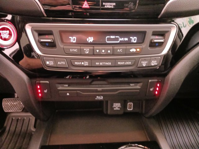 Used 2022 Honda Pilot Touring image 25