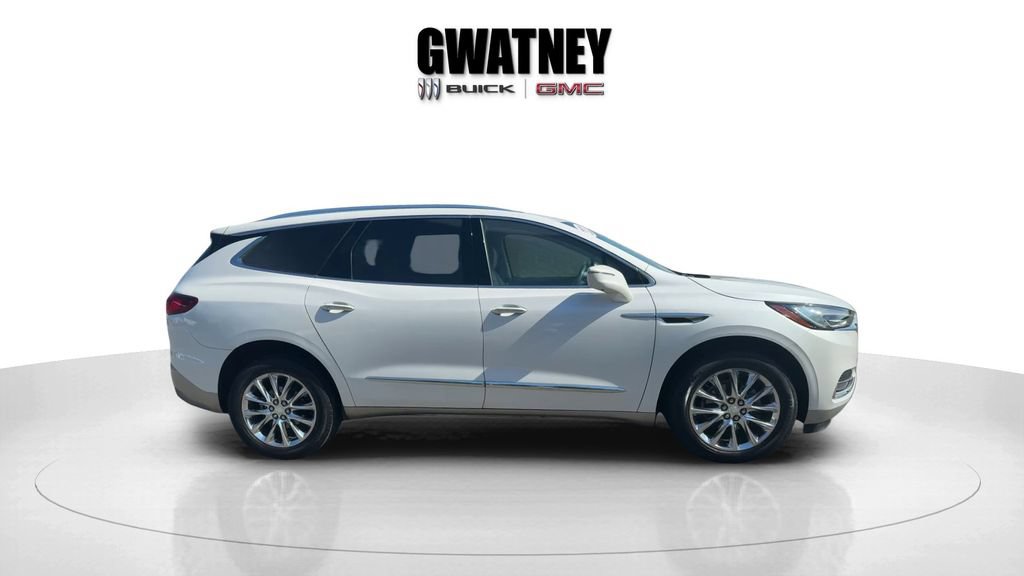 Used 2020 Buick Enclave Premium w/ Surround and Sites Package FWD image 4