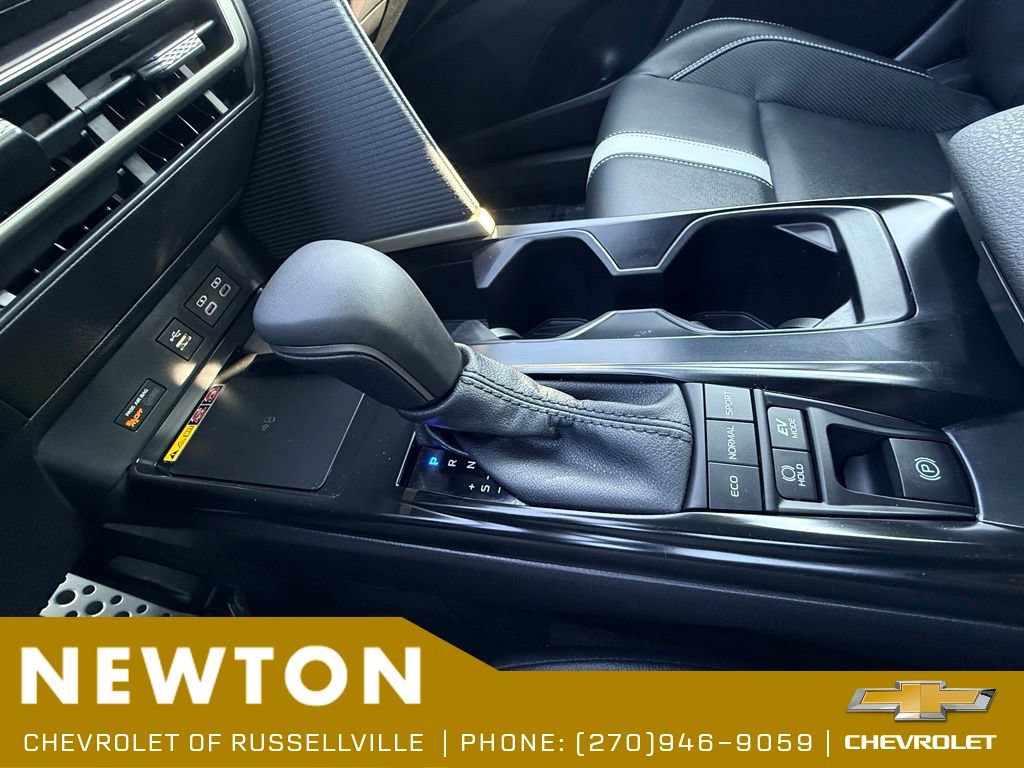 Used 2026 Toyota Camry SE FWD image 12