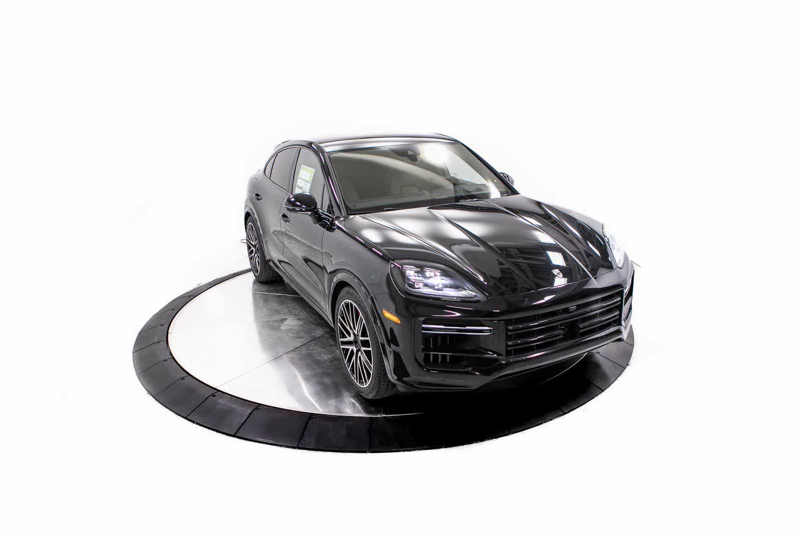 New 2026 Porsche Cayenne Turbo AWD/4WD image 40