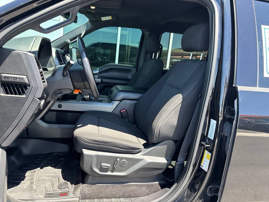 Used 2017 Ford F150 XLT w/ Equipment Group 302A Luxury AWD/4WD image 12