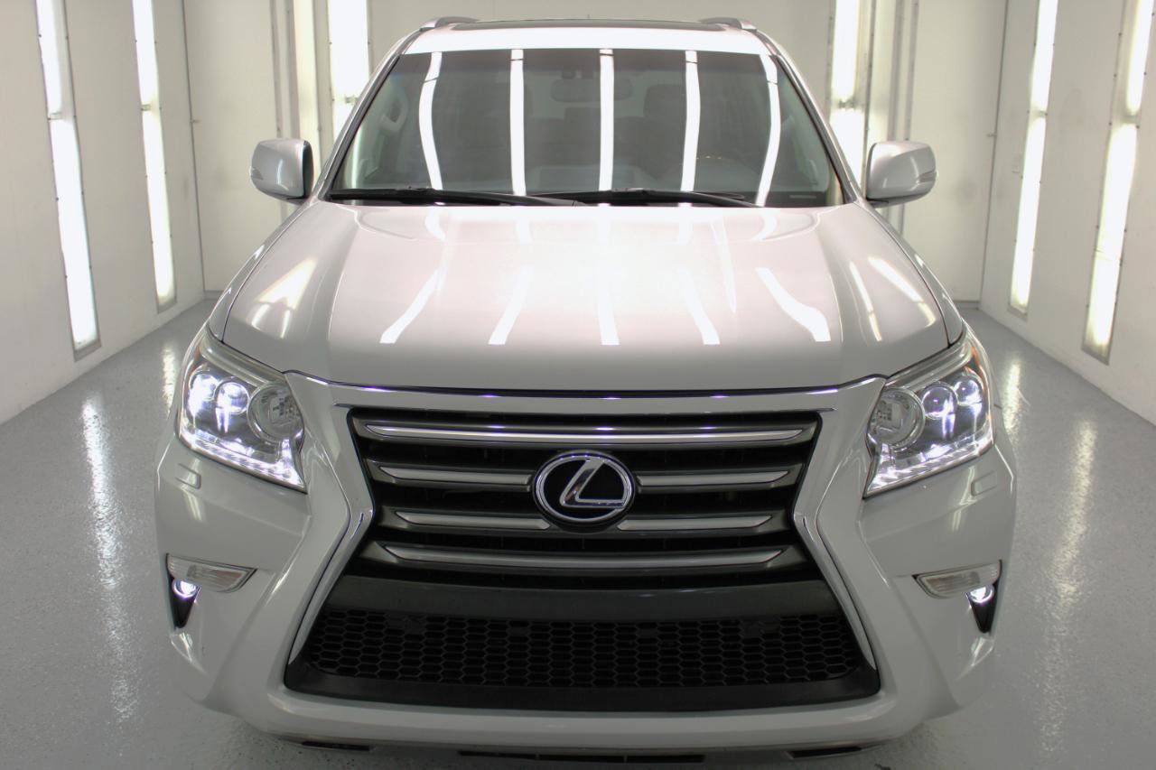 Used 2014 Lexus GX 460 w/ Premium Package image 3