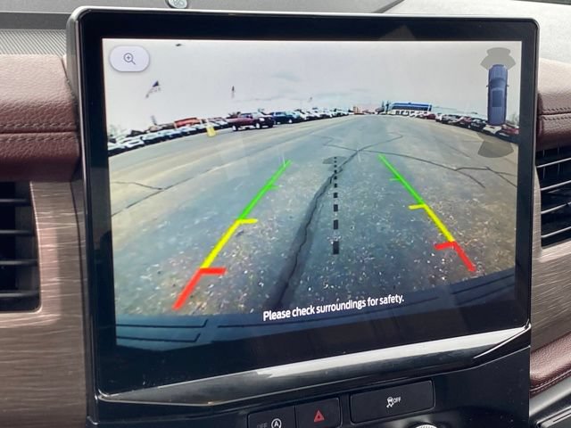 Used 2024 Ford Expedition Limited AWD/4WD image 10