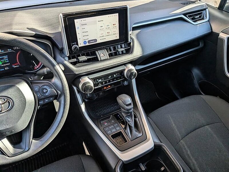 Used 2023 Toyota RAV4 LE AWD/4WD image 23