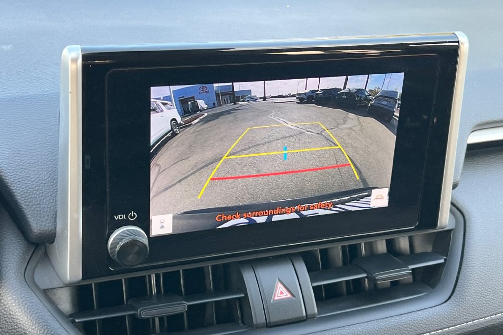 Certified 2024 Toyota RAV4 XLE AWD/4WD image 21