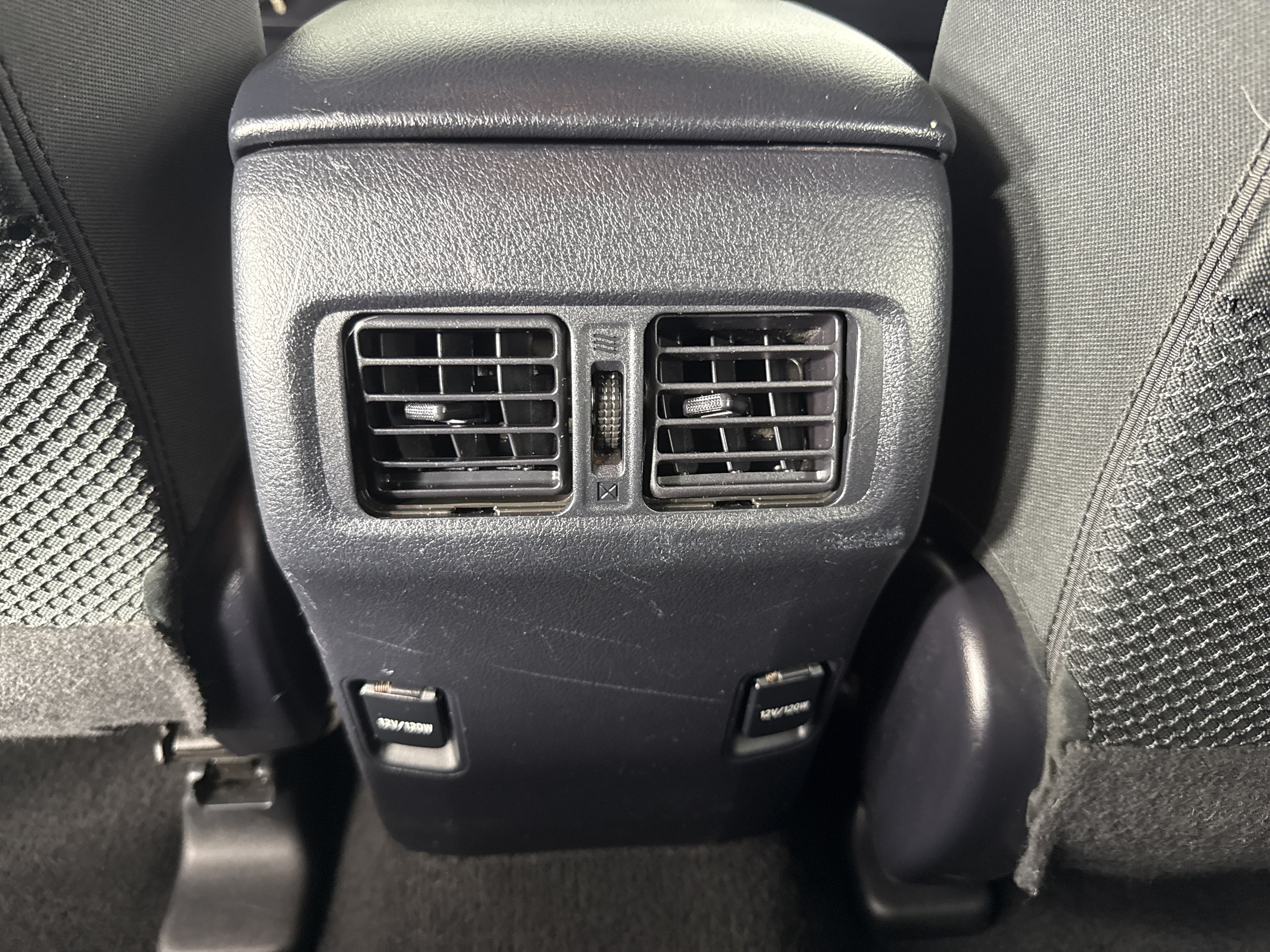 Used 2017 Toyota 4Runner SR5 AWD/4WD image 22