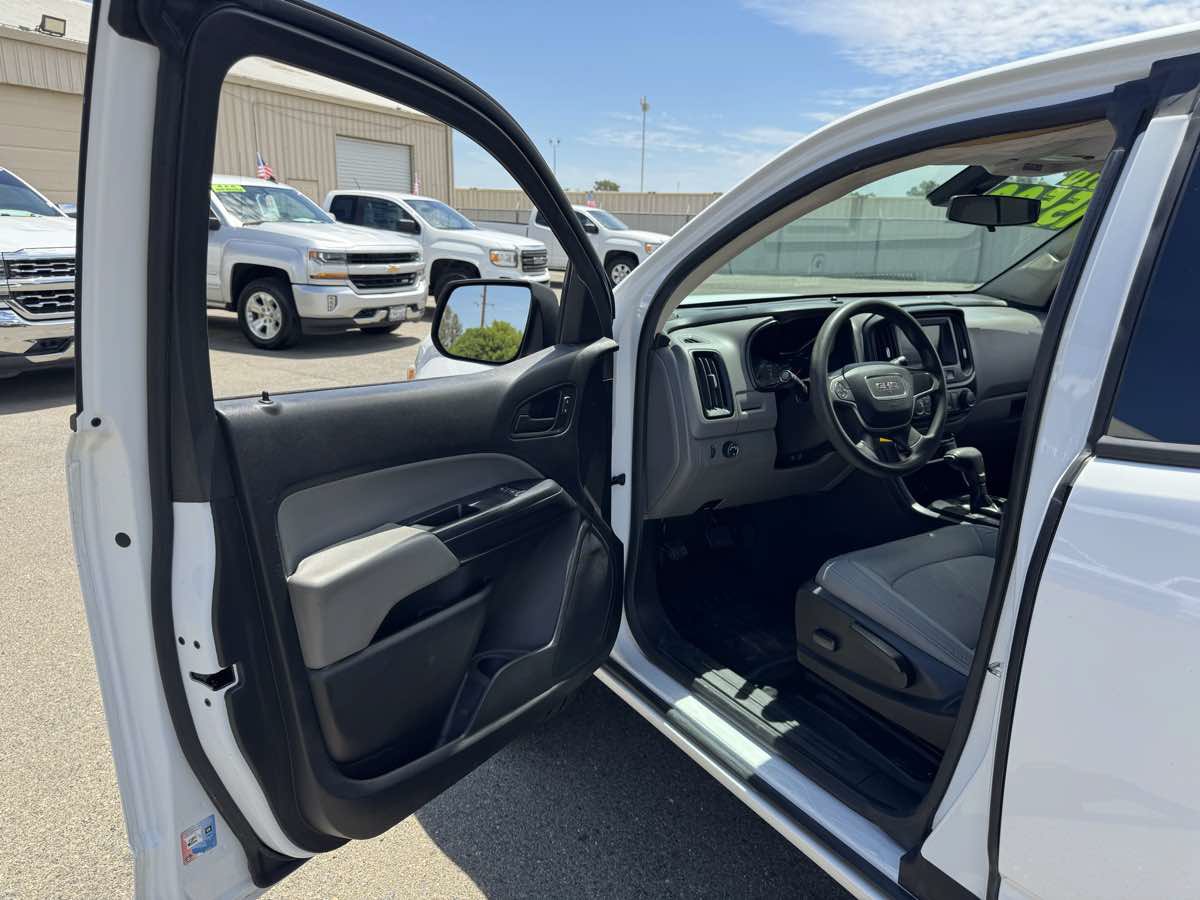 Used 2018 GMC Canyon W/T w/ Convenience Package RWD image 21