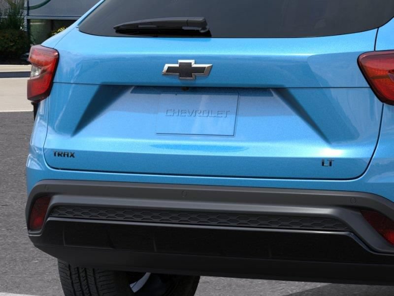 New 2026 Chevrolet Trax LT w/ Driver Confidence Package FWD image 14