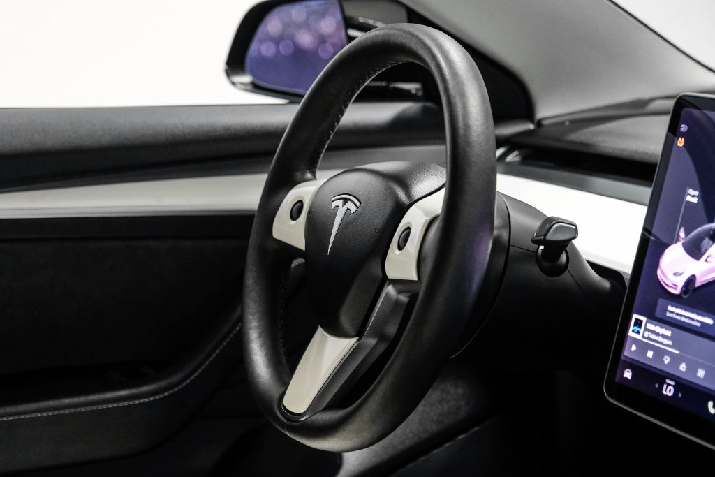 Used 2021 Tesla Model 3 Performance AWD/4WD image 17