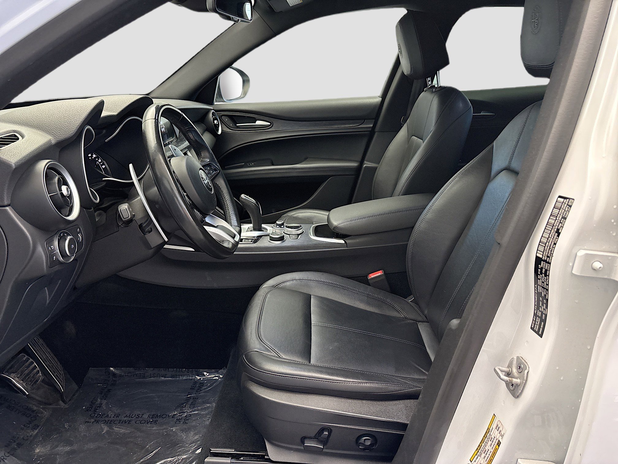 Used 2022 Alfa Romeo Stelvio Sprint image 12