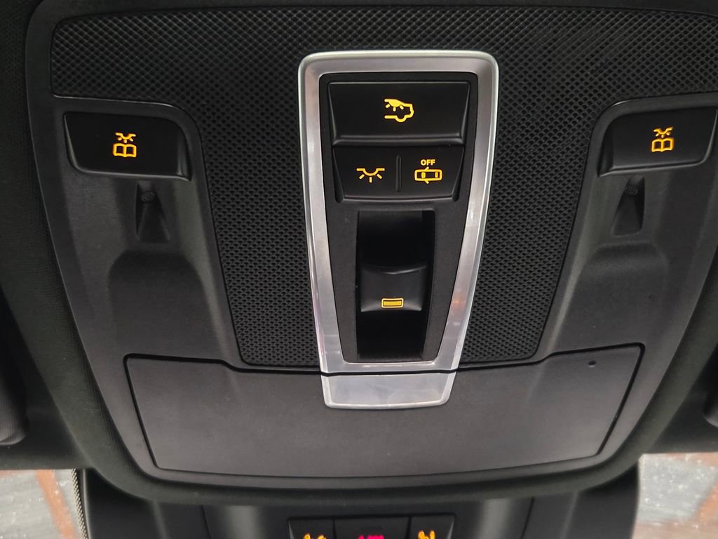 Used 2016 Mercedes-Benz GLE 350 4MATIC w/ Premium Package image 13