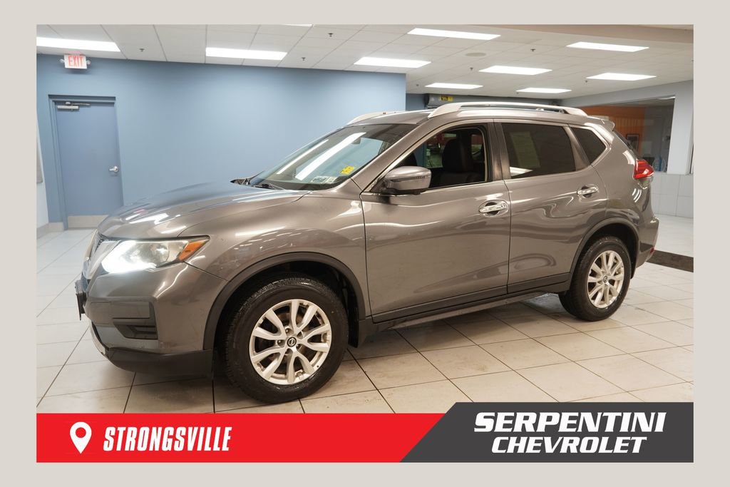 Used 2017 Nissan Rogue SV w/ SV Premium Package AWD/4WD image 1