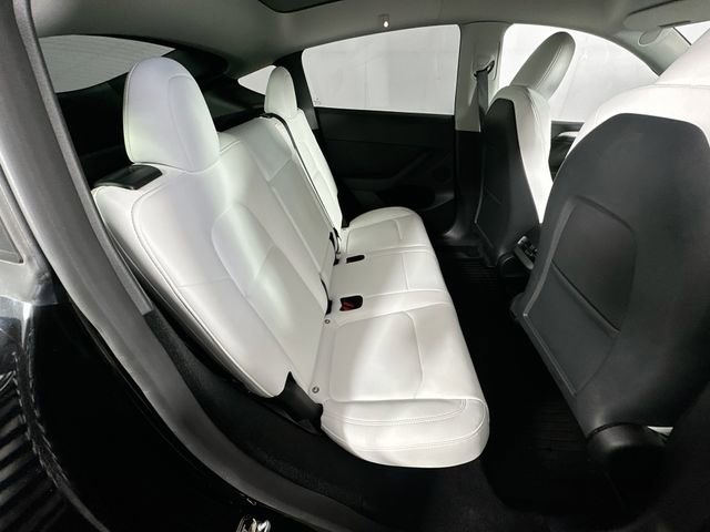 Used 2023 Tesla Model Y Performance AWD/4WD image 24