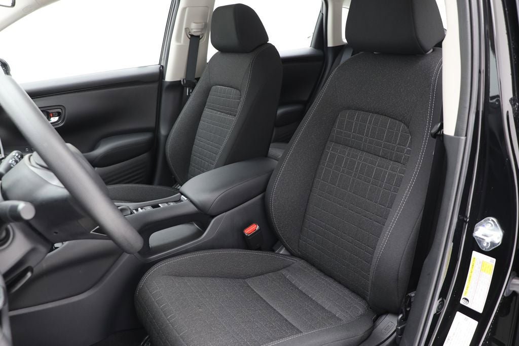 Used 2025 Honda HR-V LX image 16