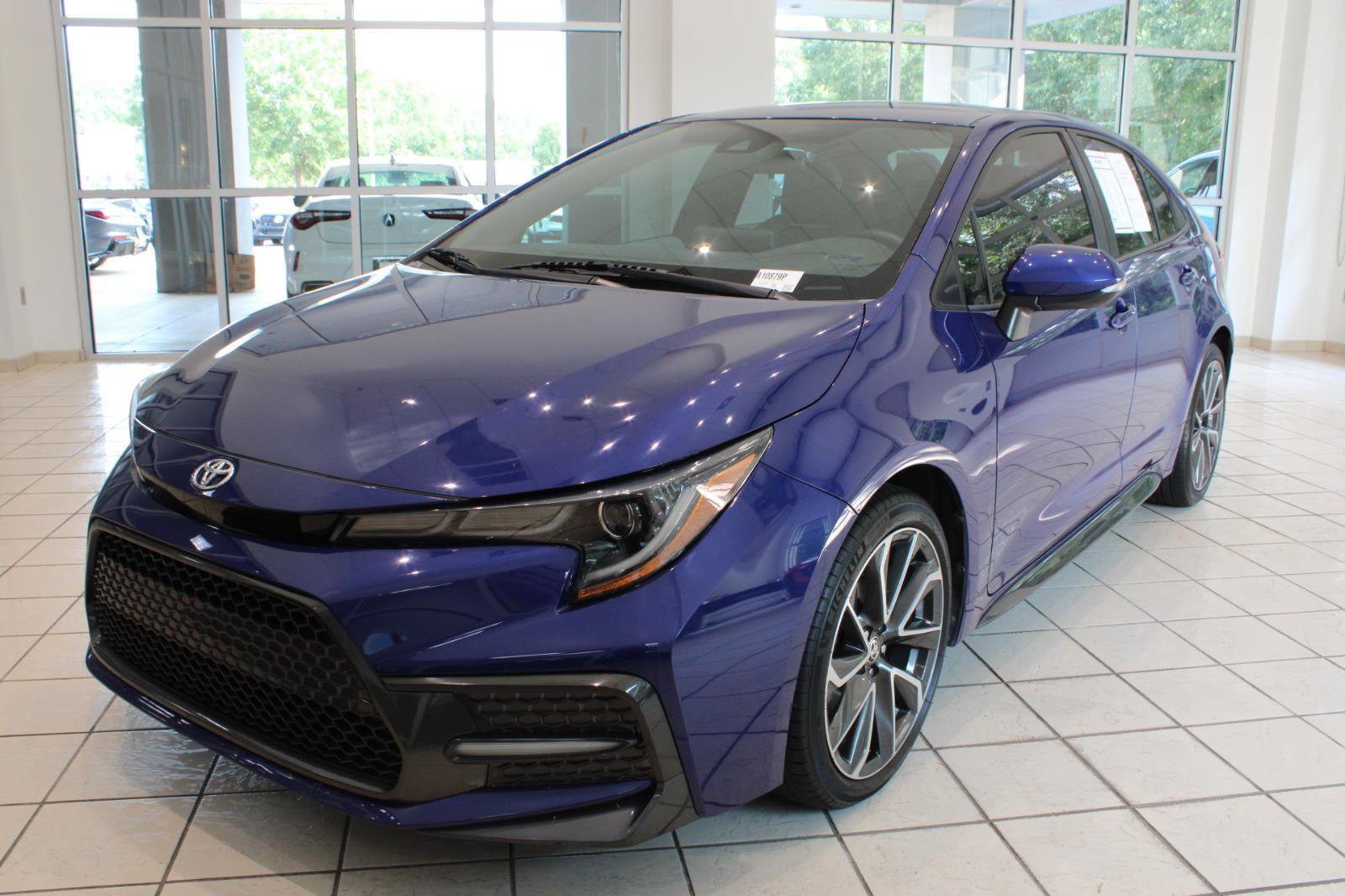 Used 2022 Toyota Corolla SE image 1