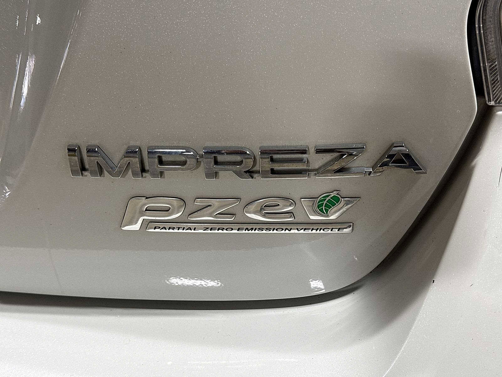 Used 2016 Subaru Impreza 2.0i Premium image 24