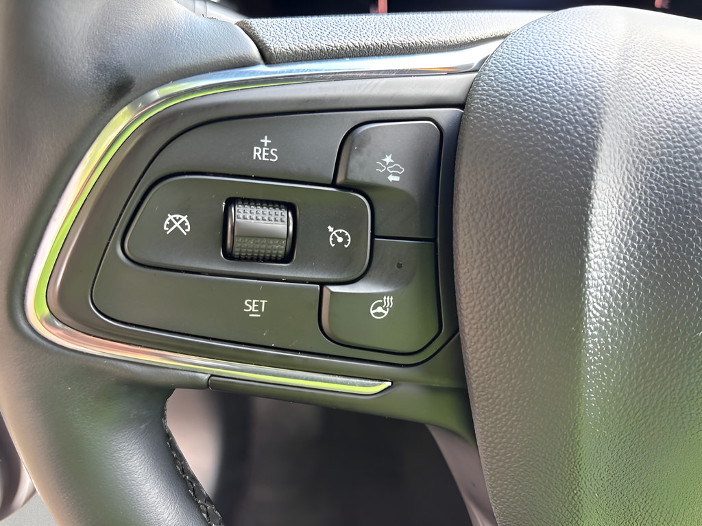 Used 2025 Buick Envista Avenir FWD image 14