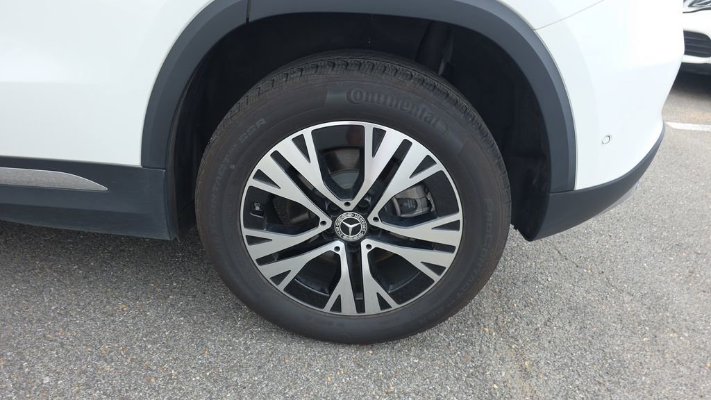 Certified 2025 Mercedes-Benz GLA 250 4MATIC image 10
