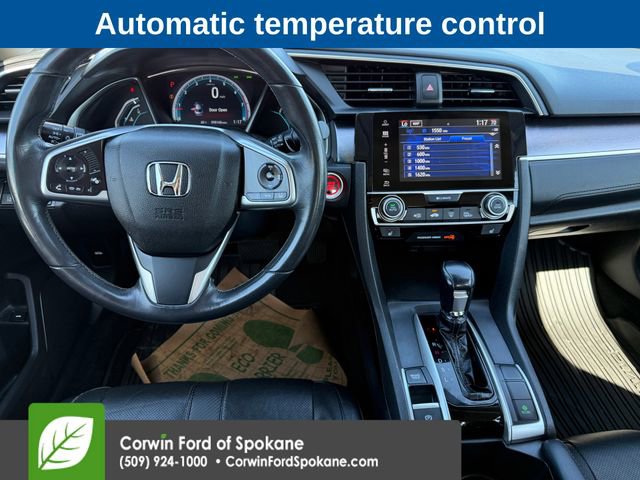 Used 2016 Honda Civic Touring image 3