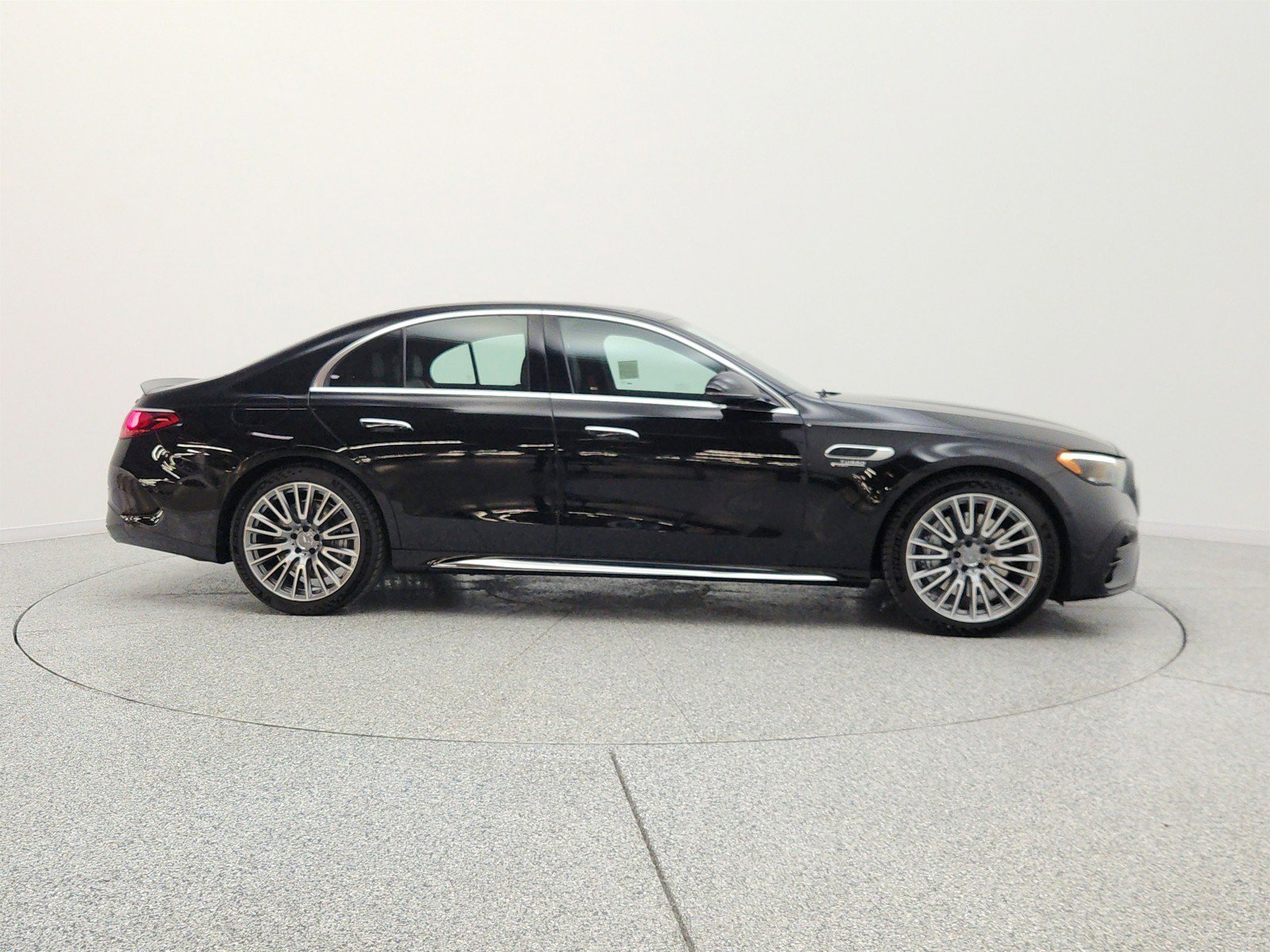 New 2026 Mercedes-Benz E 53 AMG e 4MATIC Sedan image 4