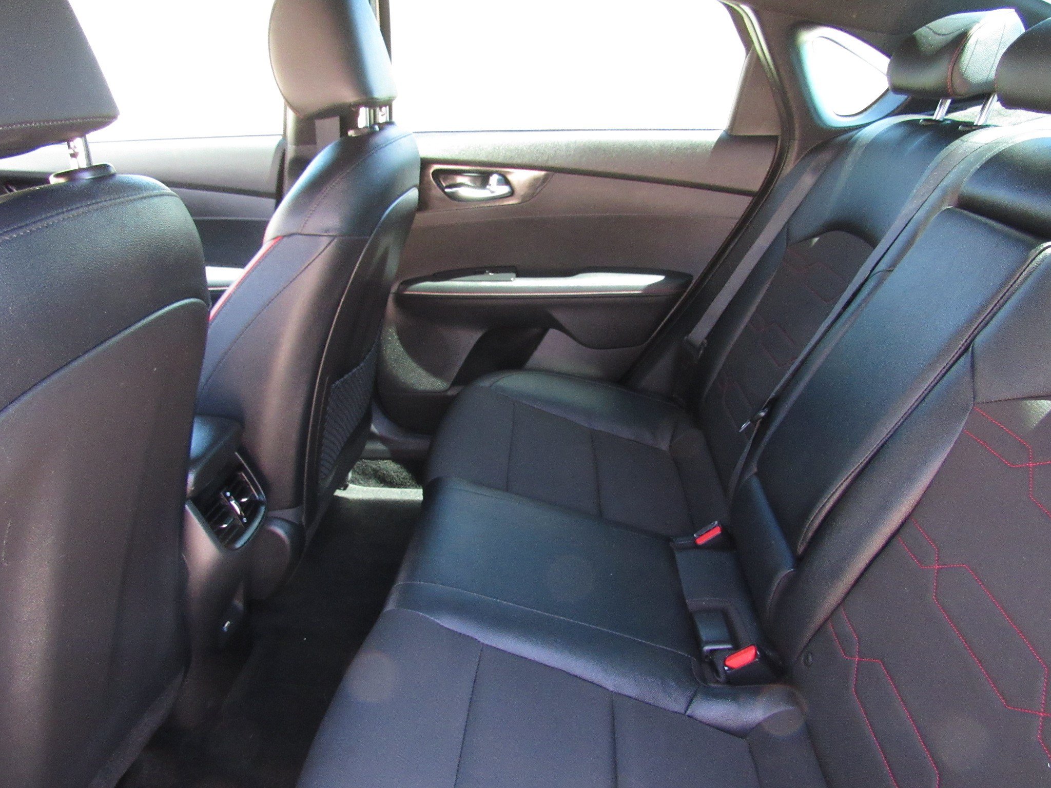 Used 2023 Kia Forte GT FWD image 12