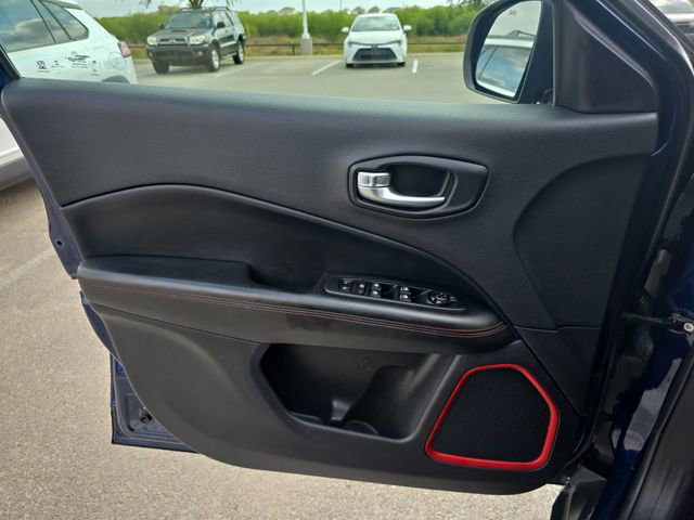 Used 2018 Jeep Compass Trailhawk w/ Cold Weather Group image 26