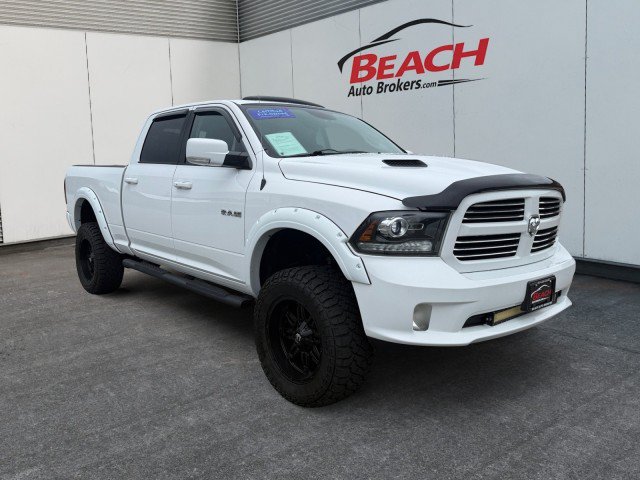 Used 2015 RAM 1500 Sport w/ Sport Premium Group AWD/4WD image 3