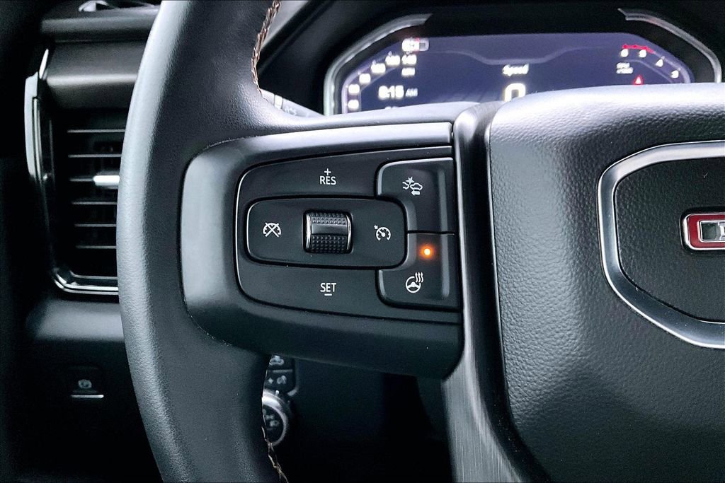 Used 2024 GMC Sierra 2500 AT4 w/ AT4 Premium Plus Package image 24