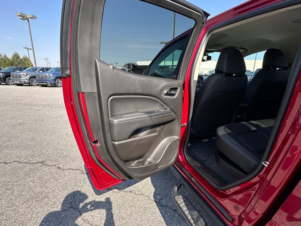 Used 2021 GMC Canyon AT4 w/ Driver Alert Package AWD/4WD image 23
