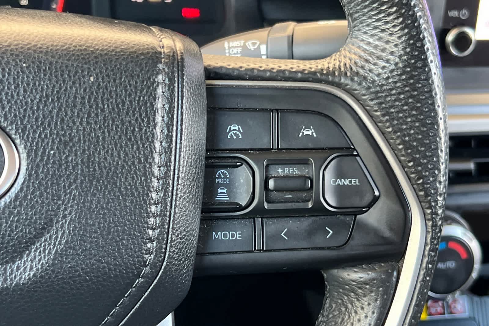 Certified 2024 Toyota Tacoma SR5 w/ SR5 Upgrade Package AWD/4WD image 26
