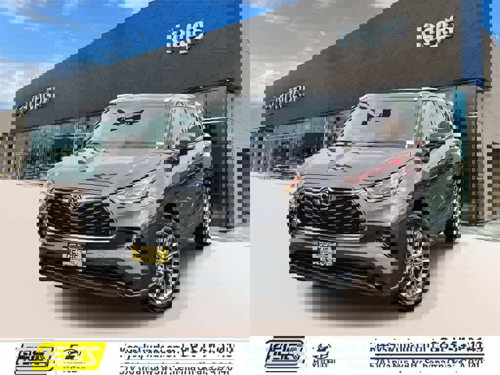 Used 2022 Toyota Highlander Limited