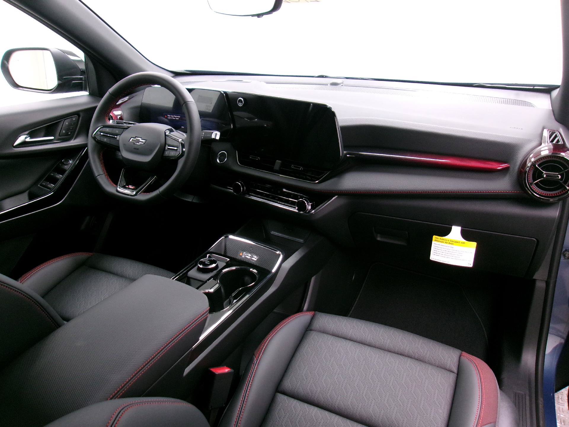 New 2027 Chevrolet Equinox RS w/ Safety and Technology Package AWD/4WD image 3