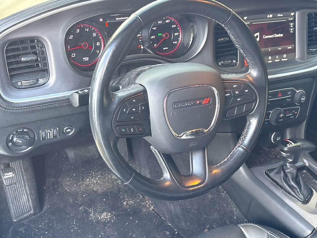 Used 2022 Dodge Charger SXT w/ Plus Group RWD image 6