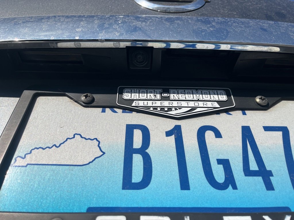 Used 2020 Nissan Pathfinder SV image 14