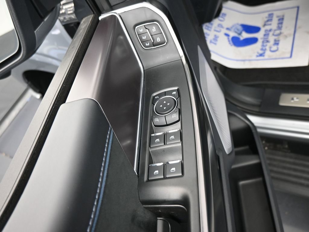 New 2025 Ford F150 Platinum image 10
