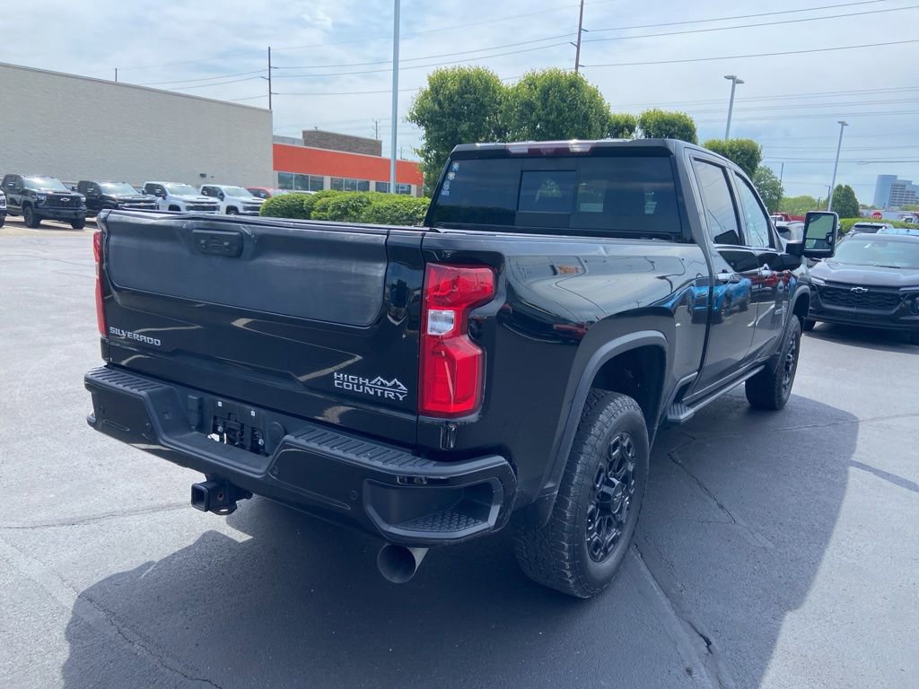 Used 2023 Chevrolet Silverado 2500 High Country w/ Z71 Off-Road Package AWD/4WD image 8