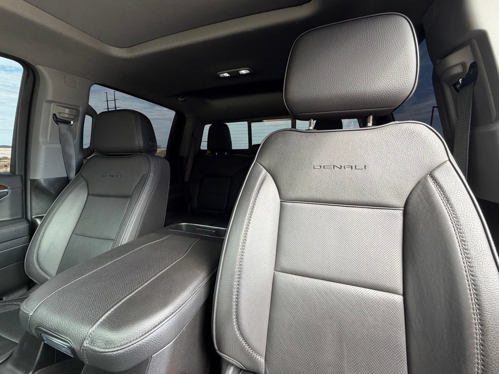 Used 2025 GMC Sierra 1500 Denali AWD/4WD image 13