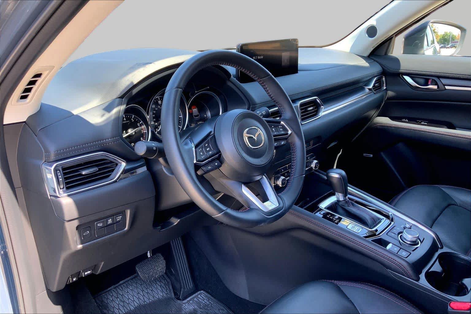 Used 2025 MAZDA CX-5 Carbon Edition AWD/4WD image 18